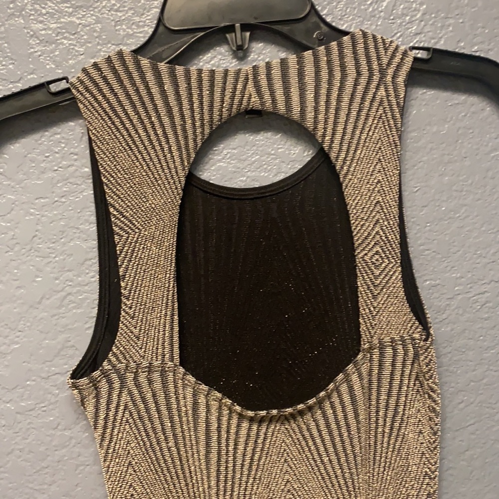 Dress - Picture 6 of 11